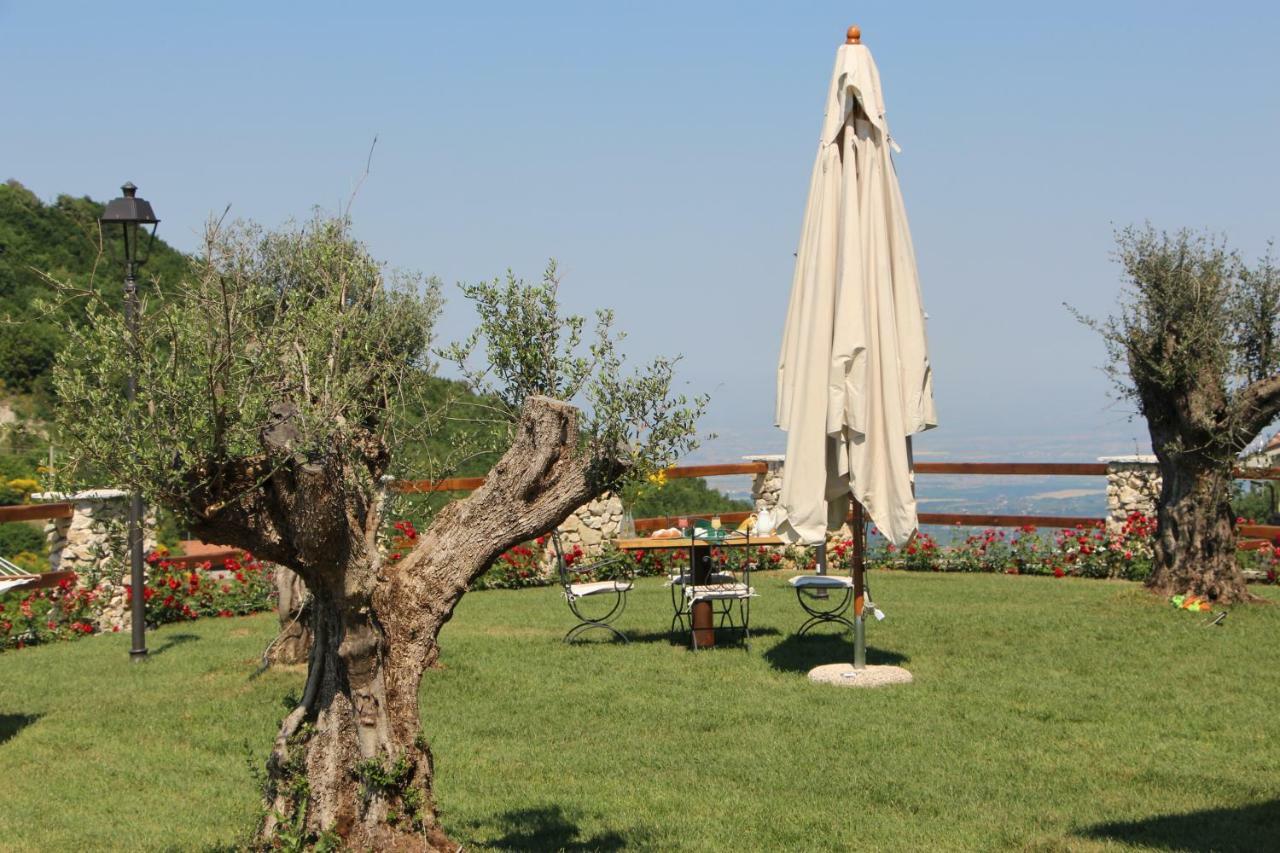 B&B I 4 Sentieri Castel San Pietro Romano Buitenkant foto